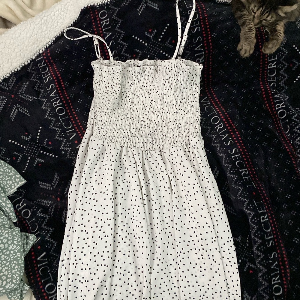 BEAUTIFUL DRESS